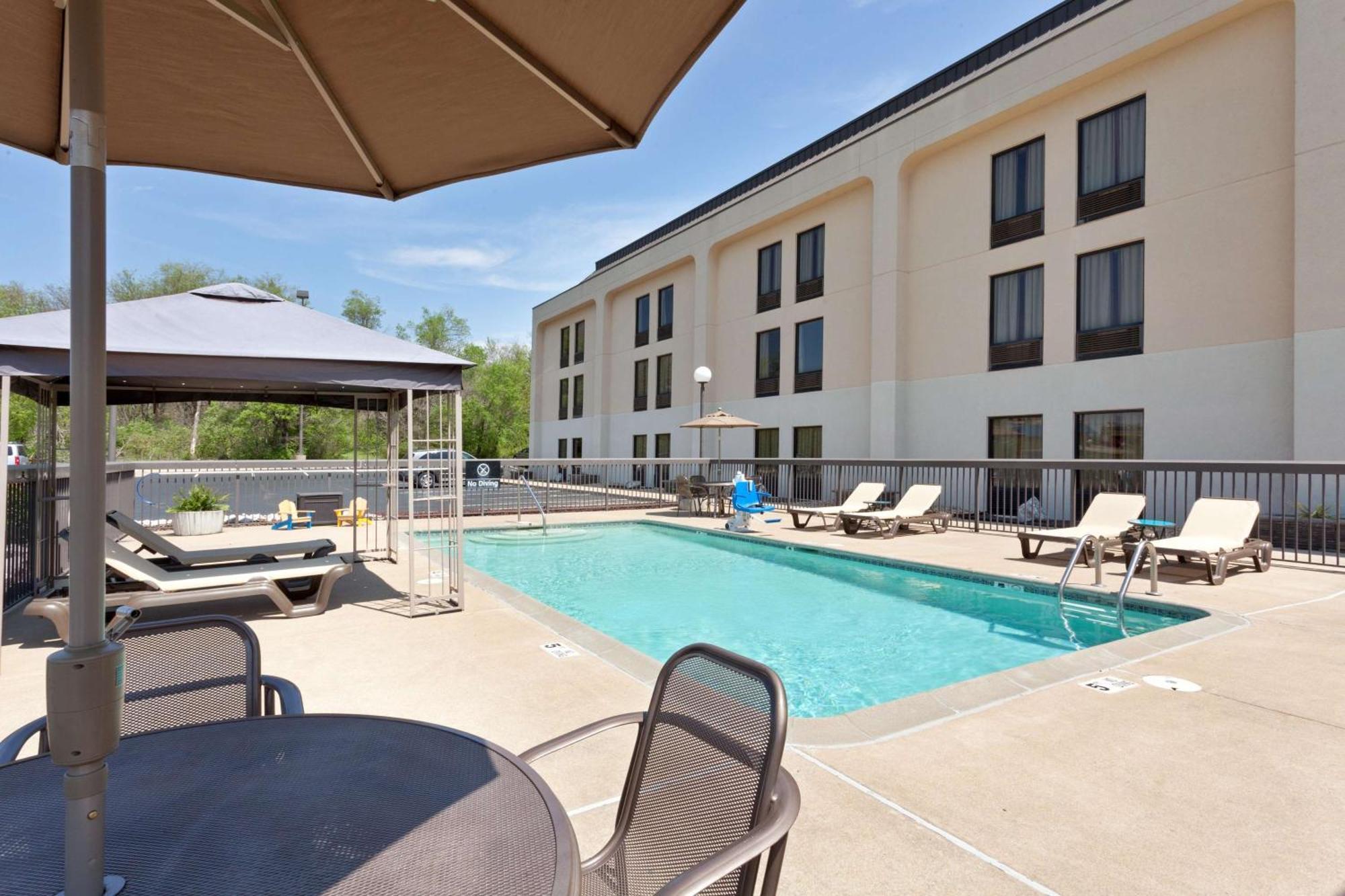 Hampton Inn Joplin Exteriér fotografie